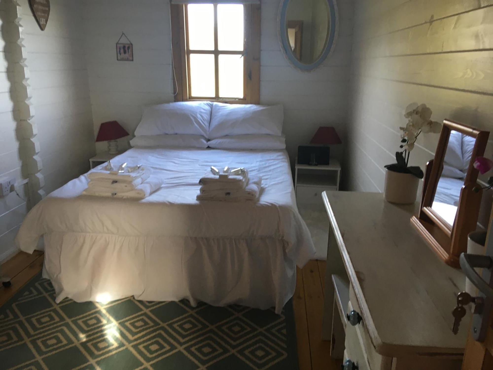 Trevenna Cabin 세인트오스틀 외부 사진